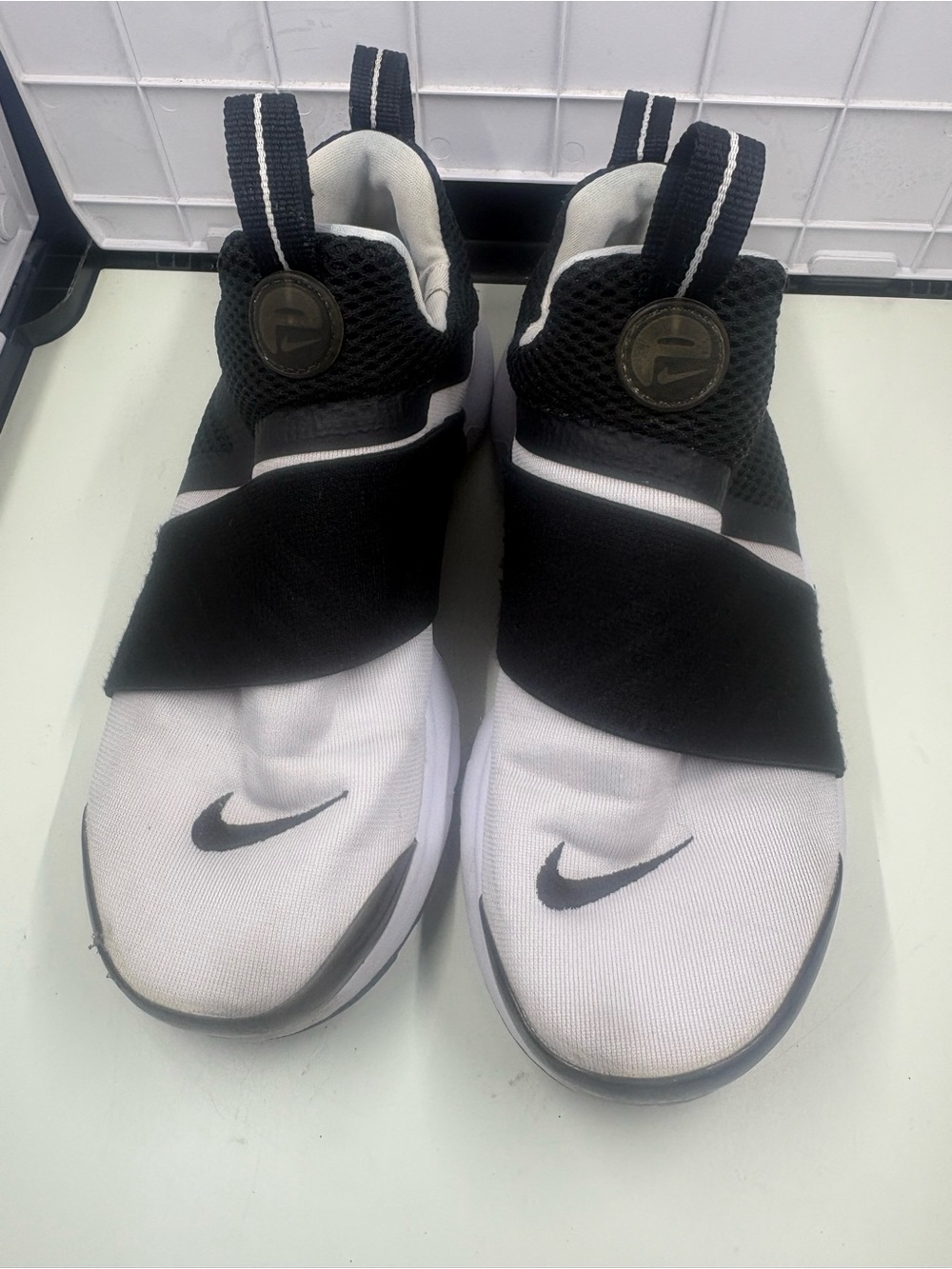 nike presto extreme gs 870020-100 size 4y (GBGB)